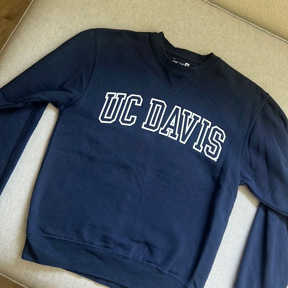 UC Davis navy crew neck sweatshirt